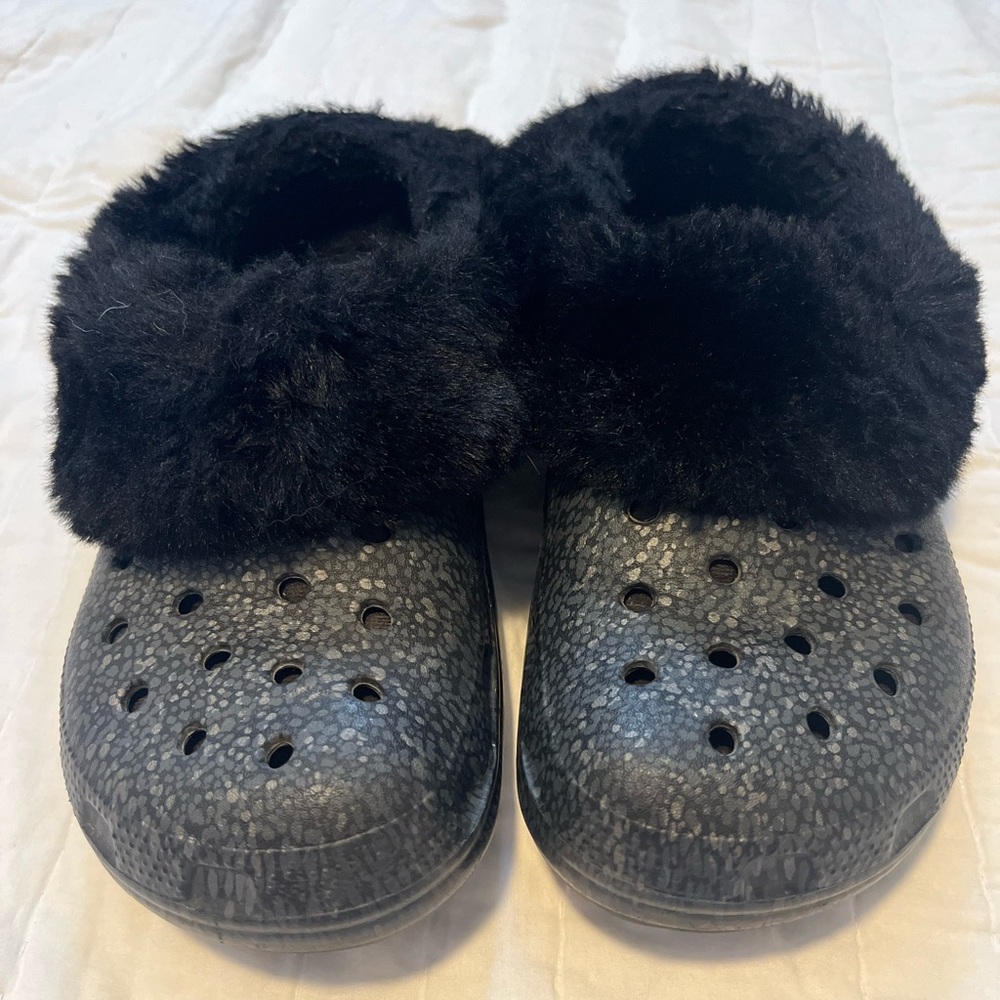 Black Fuzzy Croc Slippers